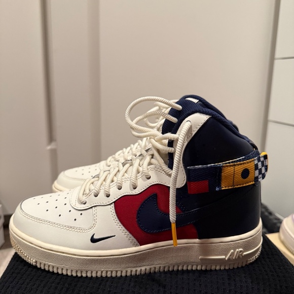 Nike Air Force 1 High 'Nautical Redux' Sneaker - Picture 3 of 7
